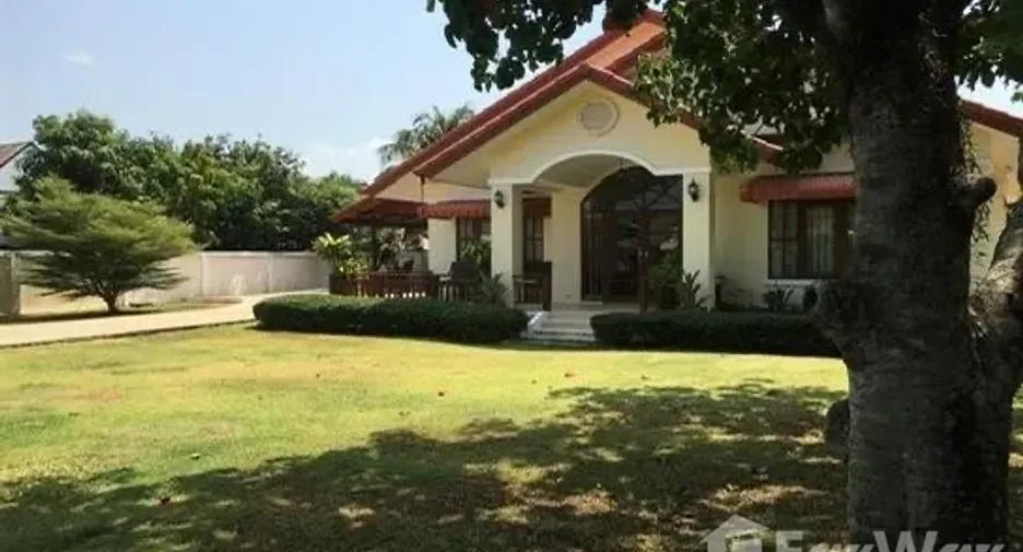 For sale 4 bedrooms house in Thalang, Phuket