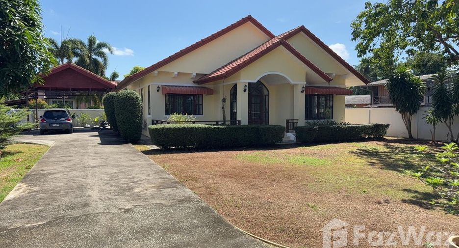 For sale 4 bedrooms house in Thalang, Phuket
