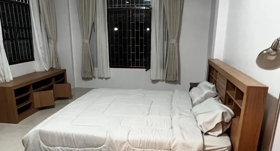 For sale 4 bedrooms house in Thalang, Phuket