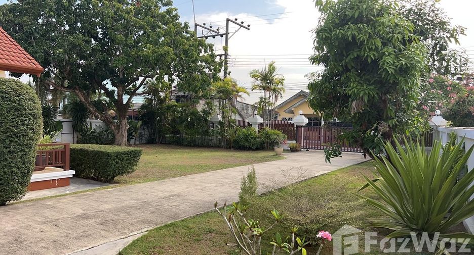 For sale 4 bedrooms house in Thalang, Phuket