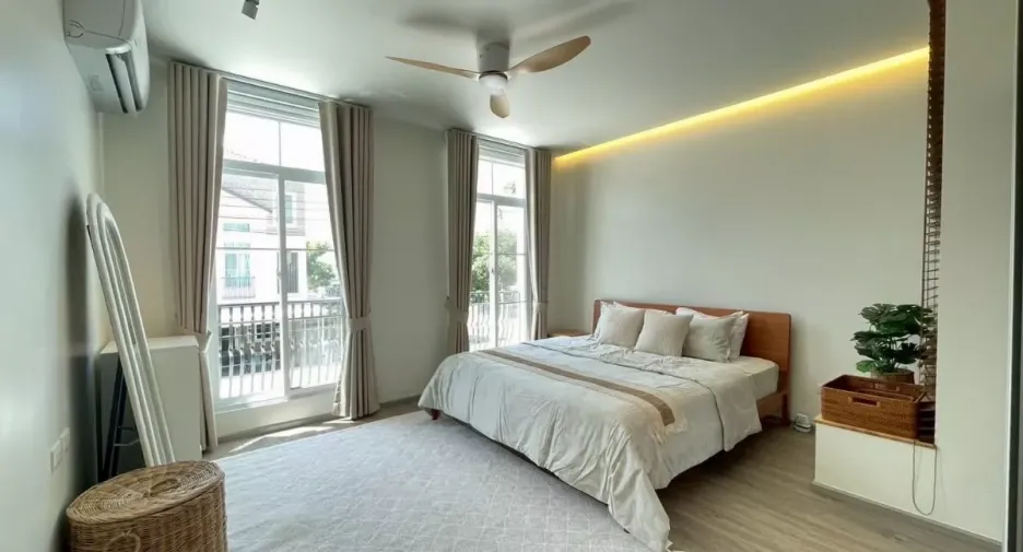 For rent 3 ベッドルーム townhouse in Prawet, Bangkok