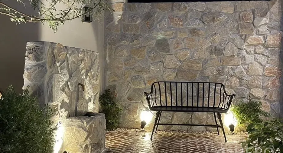 For sale 3 bedrooms townhouse in Watthana, Bangkok