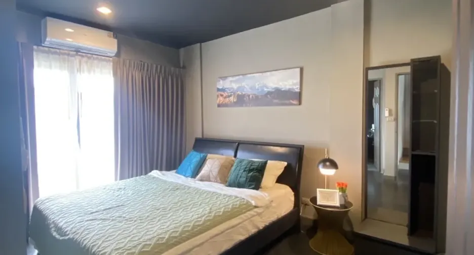 For rent 3 bedrooms townhouse in Bang Kapi, Bangkok