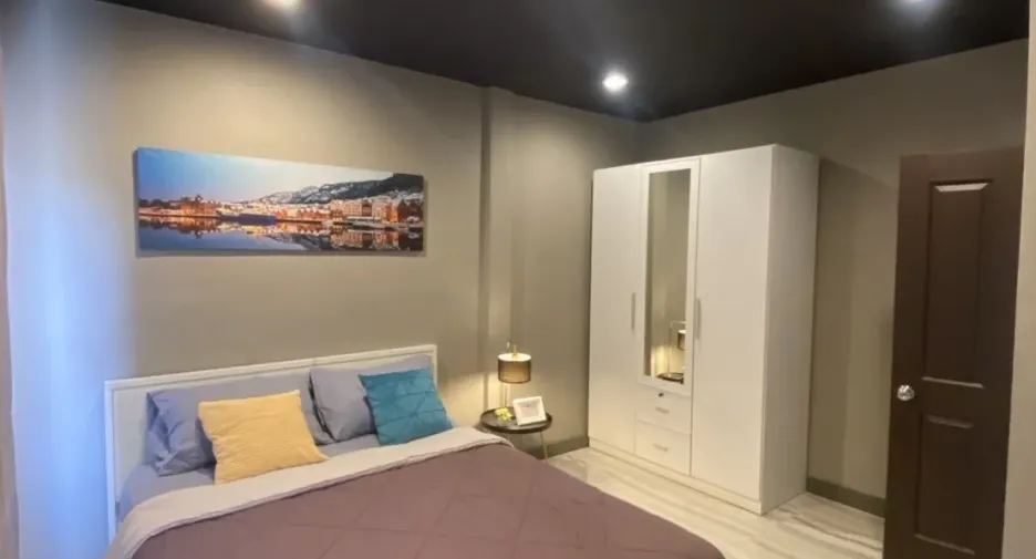 For rent 3 bedrooms townhouse in Bang Kapi, Bangkok