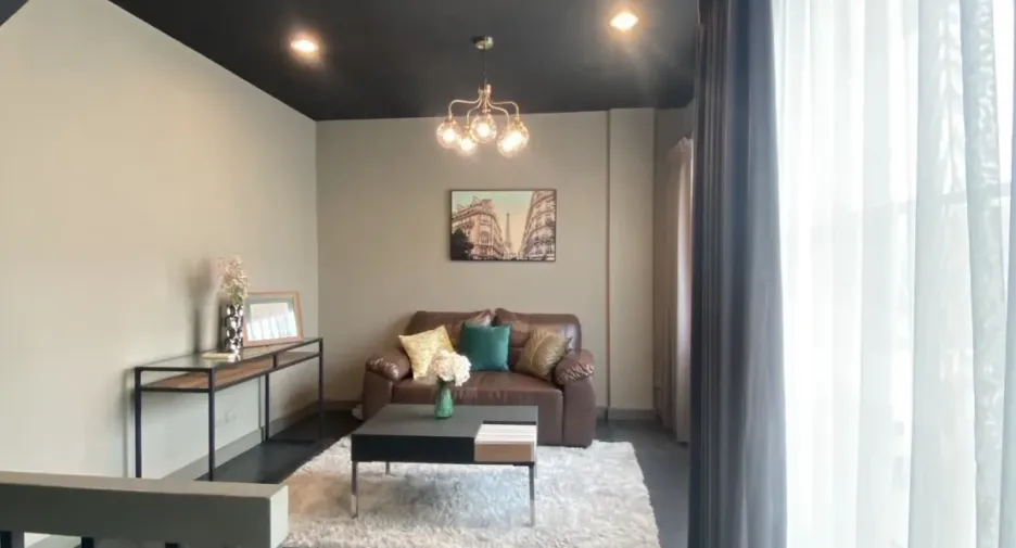 For rent 3 bedrooms townhouse in Bang Kapi, Bangkok