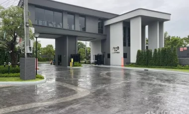 出租 3 卧室 联排别墅 在 Bang Phli, Samut Prakan