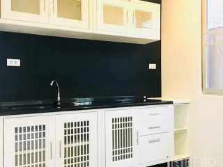 Reihenhaus zur Miete mit 3 Zimmer in Prawet, Bangkok