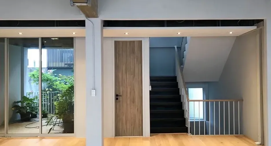 For rent 2 bedrooms townhouse in Watthana, Bangkok