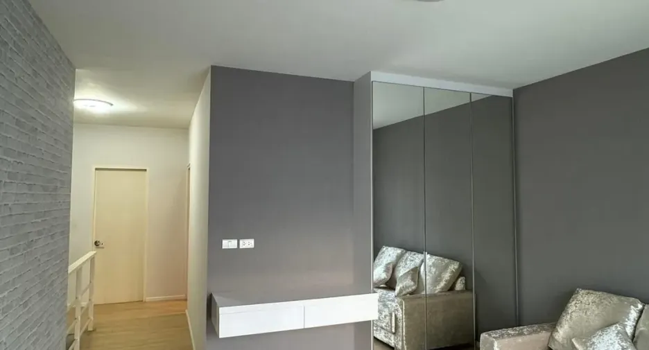 Reihenhaus zur Miete mit 3 Zimmer in Suan Luang, Bangkok