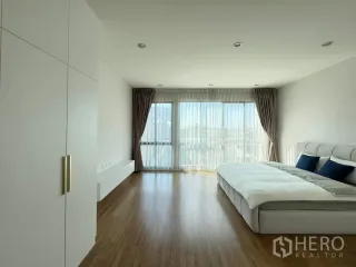 Reihenhaus zur Miete mit 3 Zimmer in Saphan Sung, Bangkok