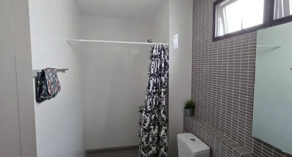 出租 和 出售 3 卧室 联排别墅 在 Lat Phrao, 曼谷