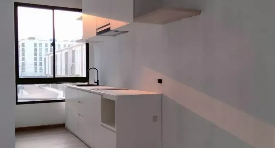 Reihenhaus zur Miete mit 3 Zimmer in Chatuchak, Bangkok