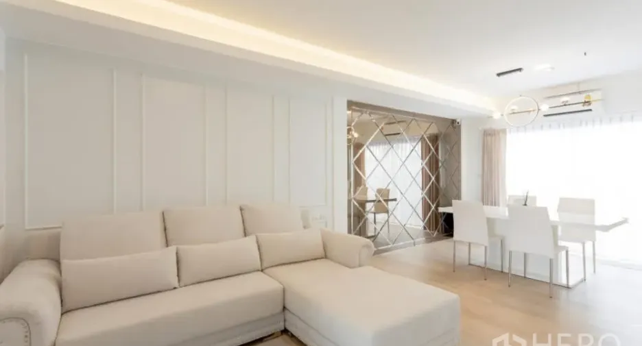 For rent 3 bedrooms townhouse in Prawet, Bangkok