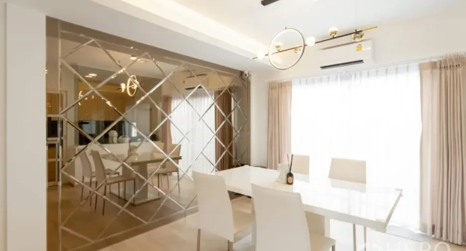 For rent 3 bedrooms townhouse in Prawet, Bangkok