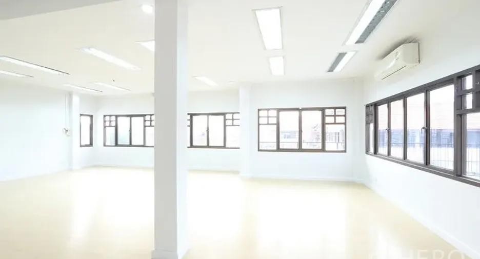 For rent office in Bang Na, Bangkok