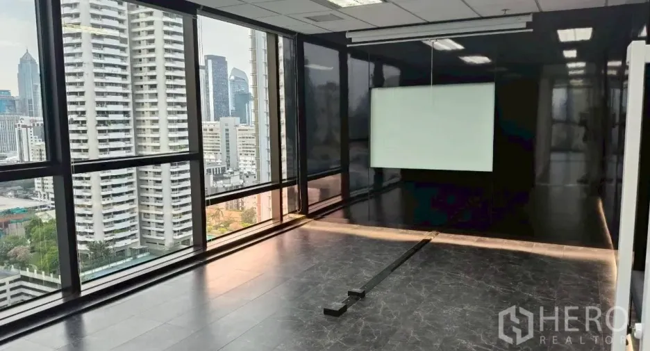 Oficina en alquiler en Ratchathewi, Bangkok