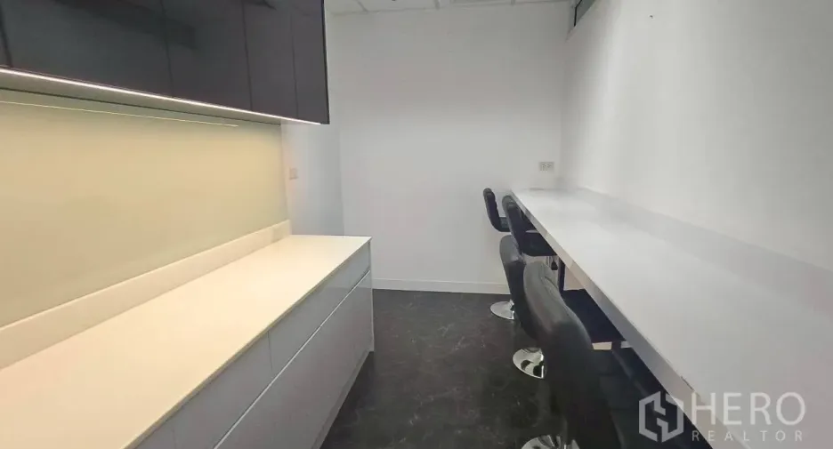 Oficina en alquiler en Ratchathewi, Bangkok