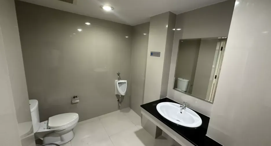 For rent office in Watthana, Bangkok