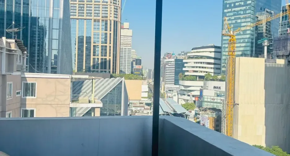 For rent office in Khlong Toei, Bangkok
