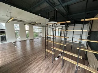 Oficina en alquiler en Watthana, Bangkok