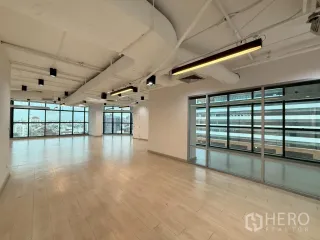 出租 办公室 在 Watthana, 曼谷