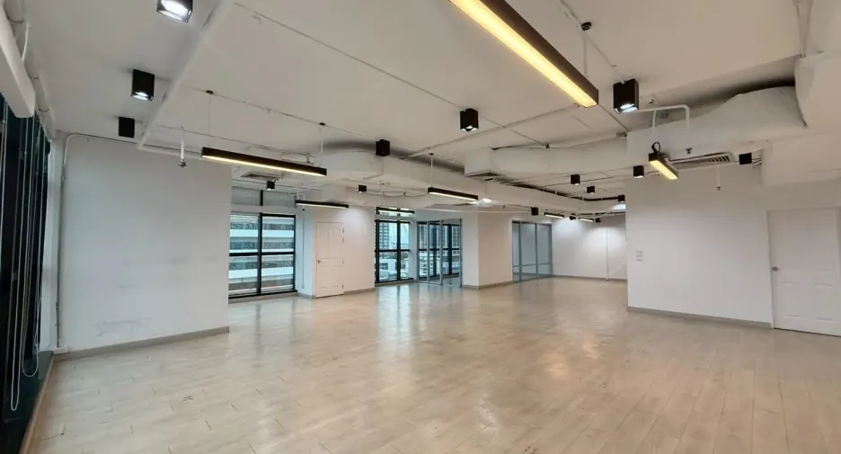 Oficina en alquiler en Watthana, Bangkok