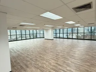 出租 办公室 在 Watthana, 曼谷