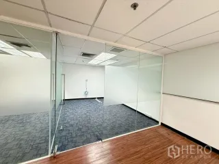 出租 办公室 在 Watthana, 曼谷