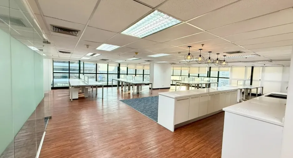 Oficina en alquiler en Watthana, Bangkok