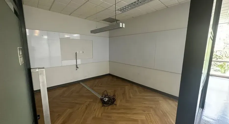 For rent office in Pathum Wan, Bangkok
