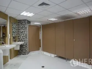 Büro zur Miete in Khlong Toei, Bangkok