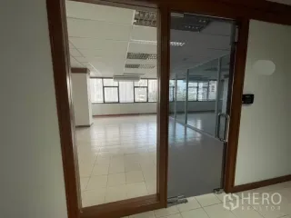 出租 办公室 在 Khlong Toei, 曼谷