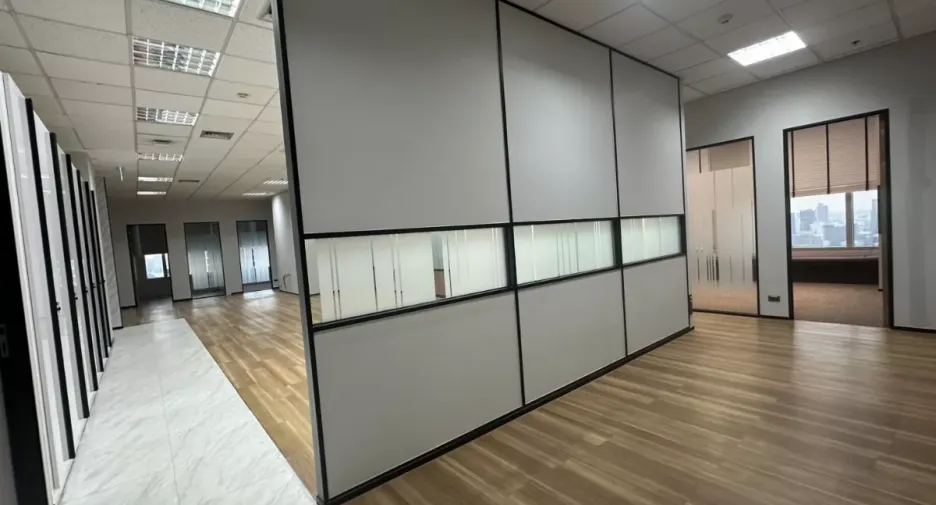 For rent office in Phaya Thai, Bangkok