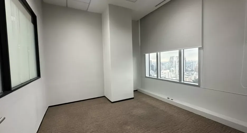 For rent office in Phaya Thai, Bangkok