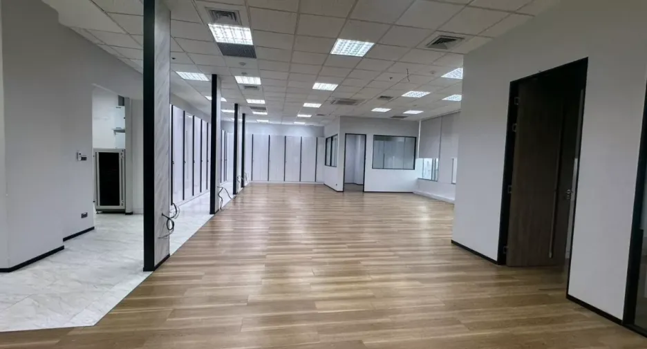 For rent office in Phaya Thai, Bangkok