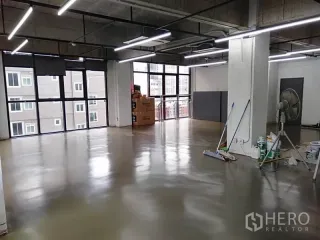 出租 办公室 在 Khlong Toei, 曼谷