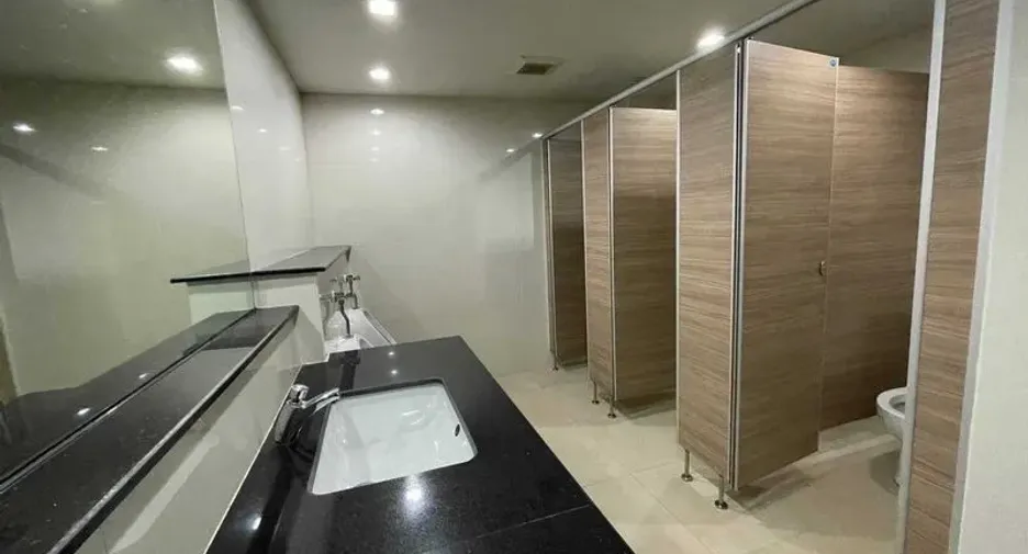 For rent office in Ratchathewi, Bangkok