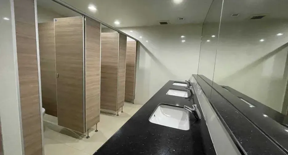 For rent office in Ratchathewi, Bangkok