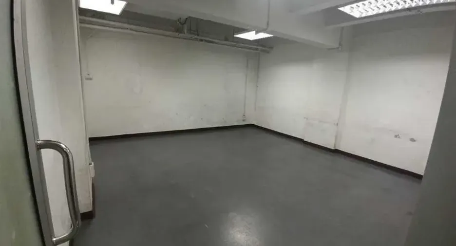 Oficina en alquiler en Ratchathewi, Bangkok