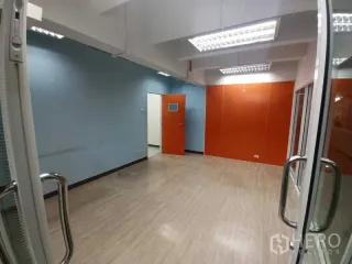 出租 办公室 在 Ratchathewi, 曼谷
