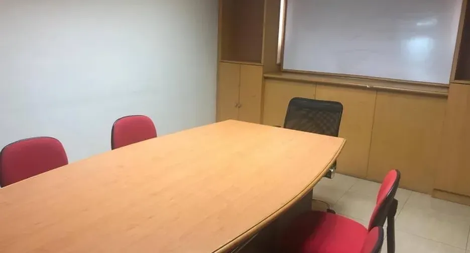 Büro zur Miete in Bang Rak, Bangkok