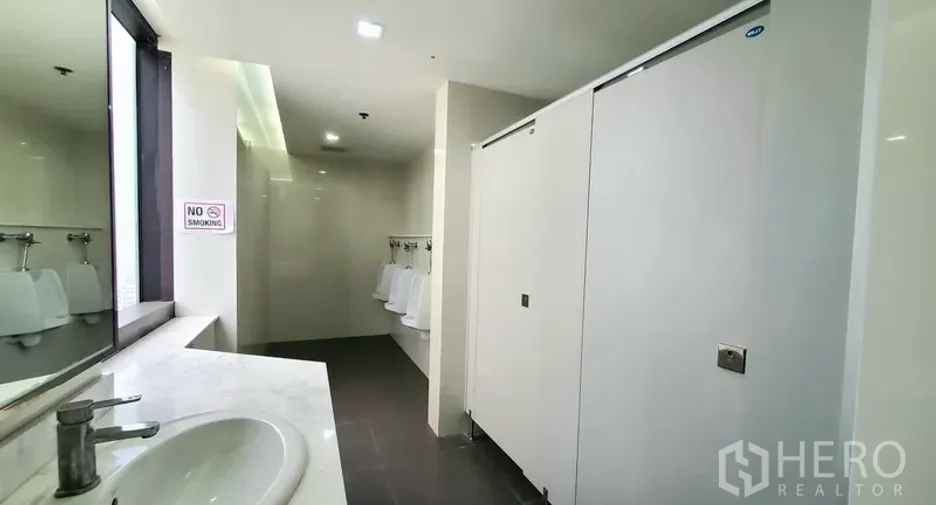 For rent office in Watthana, Bangkok