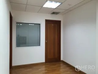 ให้เช่า ออฟฟิศ ใน คลองเตย, กรุงเทพฯ