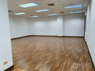 ให้เช่า ออฟฟิศ ใน คลองเตย, กรุงเทพฯ