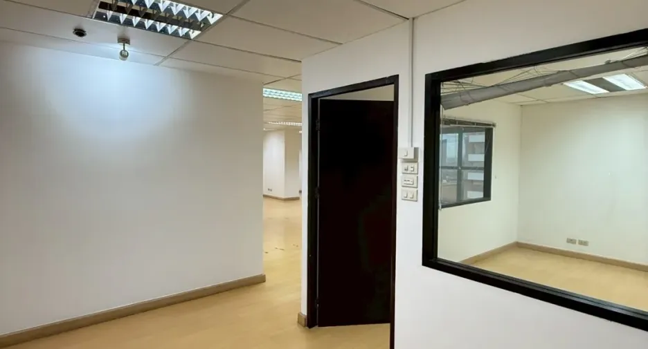 Büro zur Miete in Watthana, Bangkok