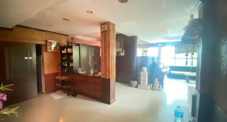 For rent office in Khlong Toei, Bangkok