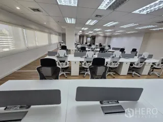 For rent office in Khlong Toei, Bangkok