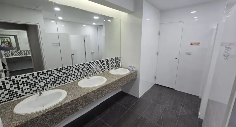 For rent office in Khlong Toei, Bangkok
