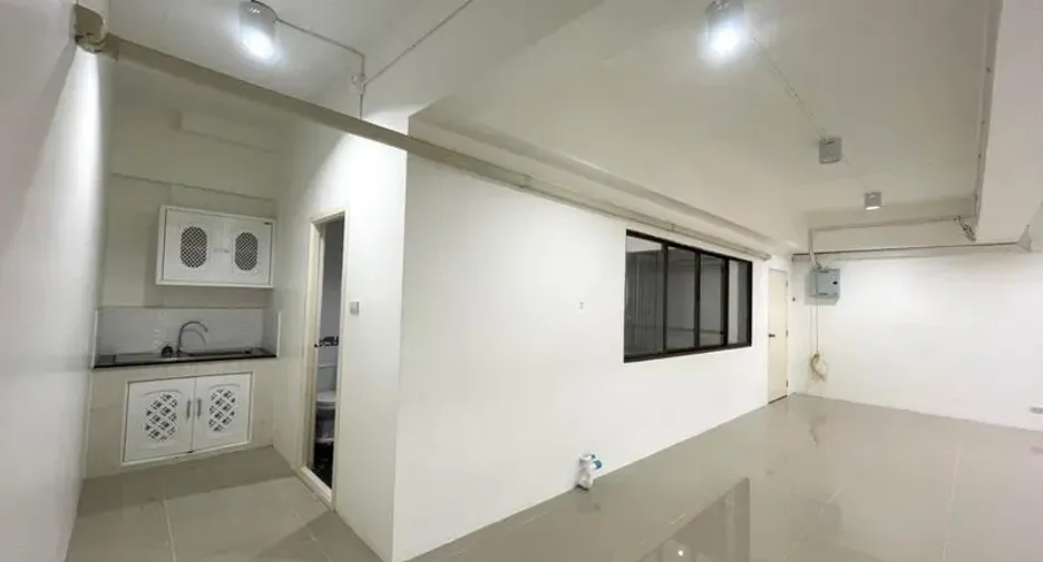For rent office in Watthana, Bangkok