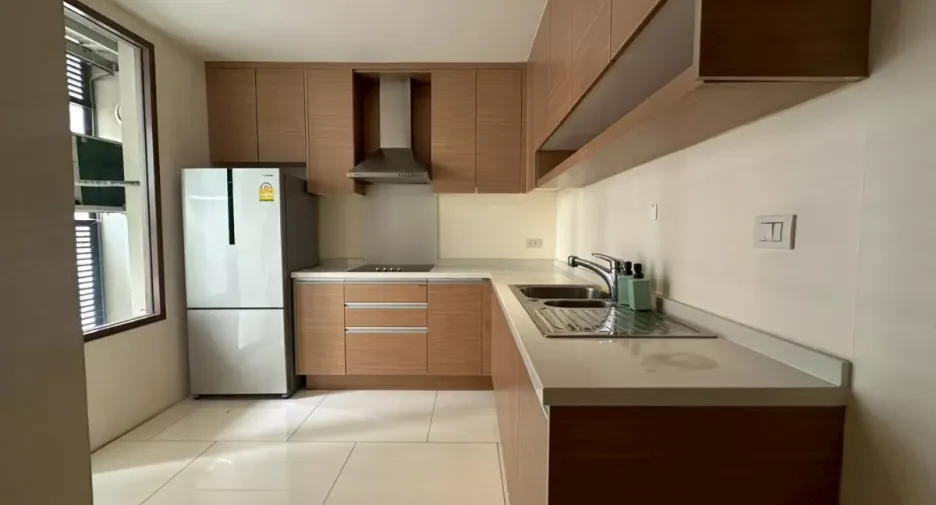 Büro zur Miete in Khlong Toei, Bangkok